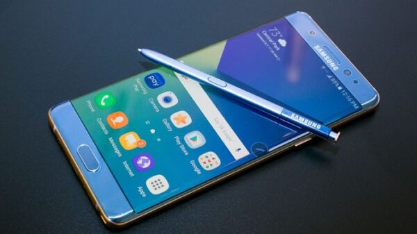 samsung-singing-a-different-note-a-boon-for-apple-and-huawei-1