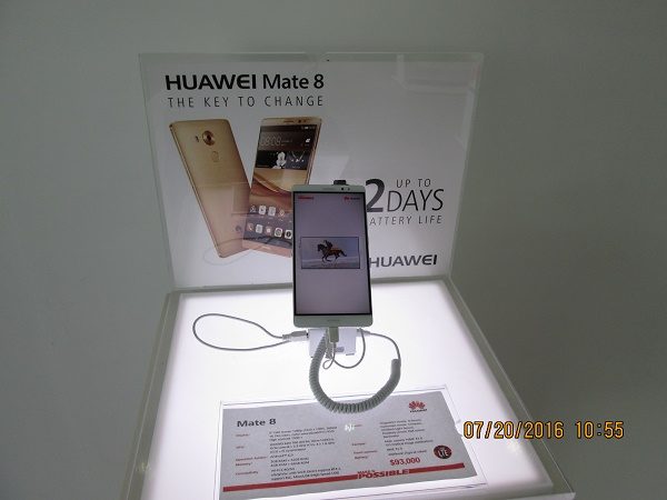 The Huawei Experience Store and their Unlocked Dual-SIM Smartphones (13)
