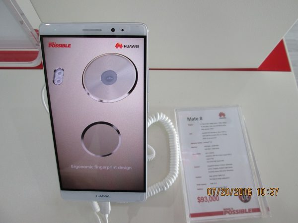 The Huawei Experience Store and their Unlocked Dual-SIM Smartphones (6)